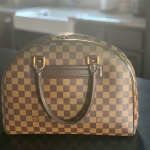 Louis Vuitton GM Lolita Damier
